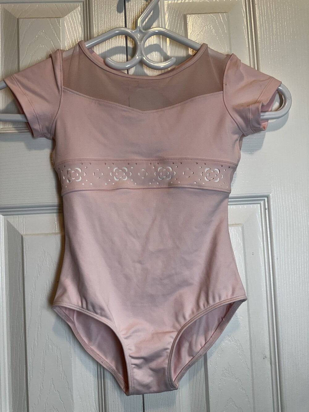 Bloch Girls Pink Short Sleeve Leotard with Laser-Cut Floral Detail size 6-7